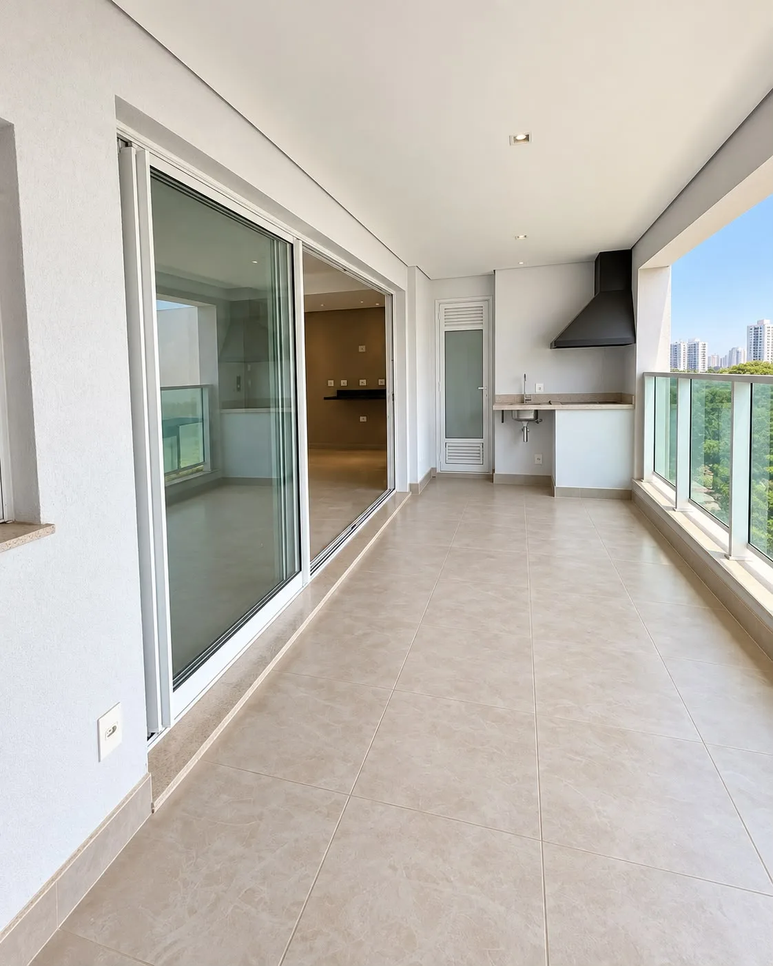 Apartamento de 116 m² à venda no empreendimento Helbor Passeo em Mogi das Cruzes — Ref. 0071 — foto 2