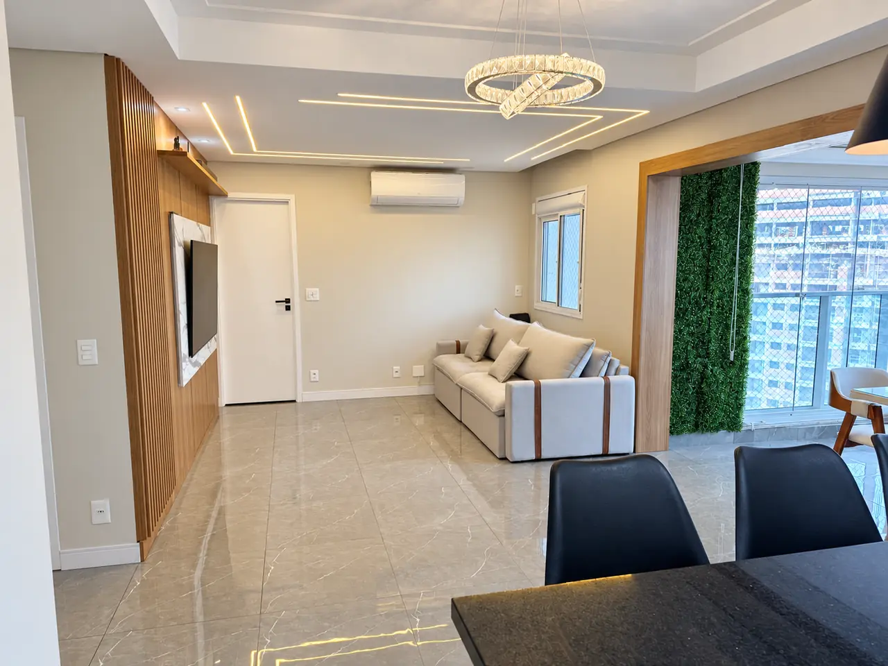 Sala de estar do apartamento no Helbor Passeo