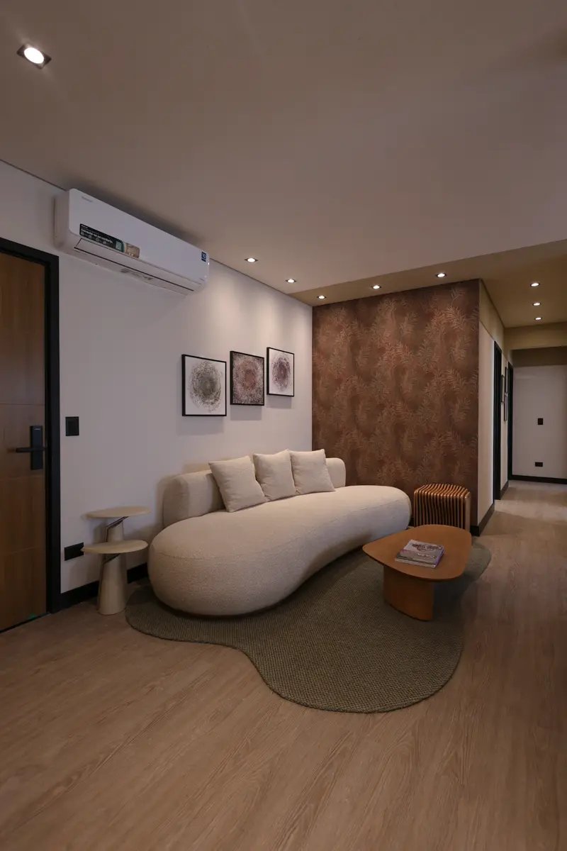 Fotografia do decorado do Inspiratto: estar com sofá e mesa de centro